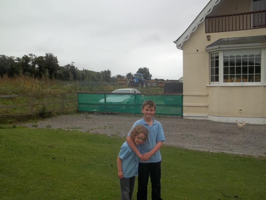 The Curragh Country House Accommodation Newbridge  Bagian luar foto